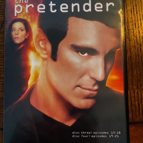 The 1st 3 Seasons of The Pretender on DVD. - Picture 5 of 13